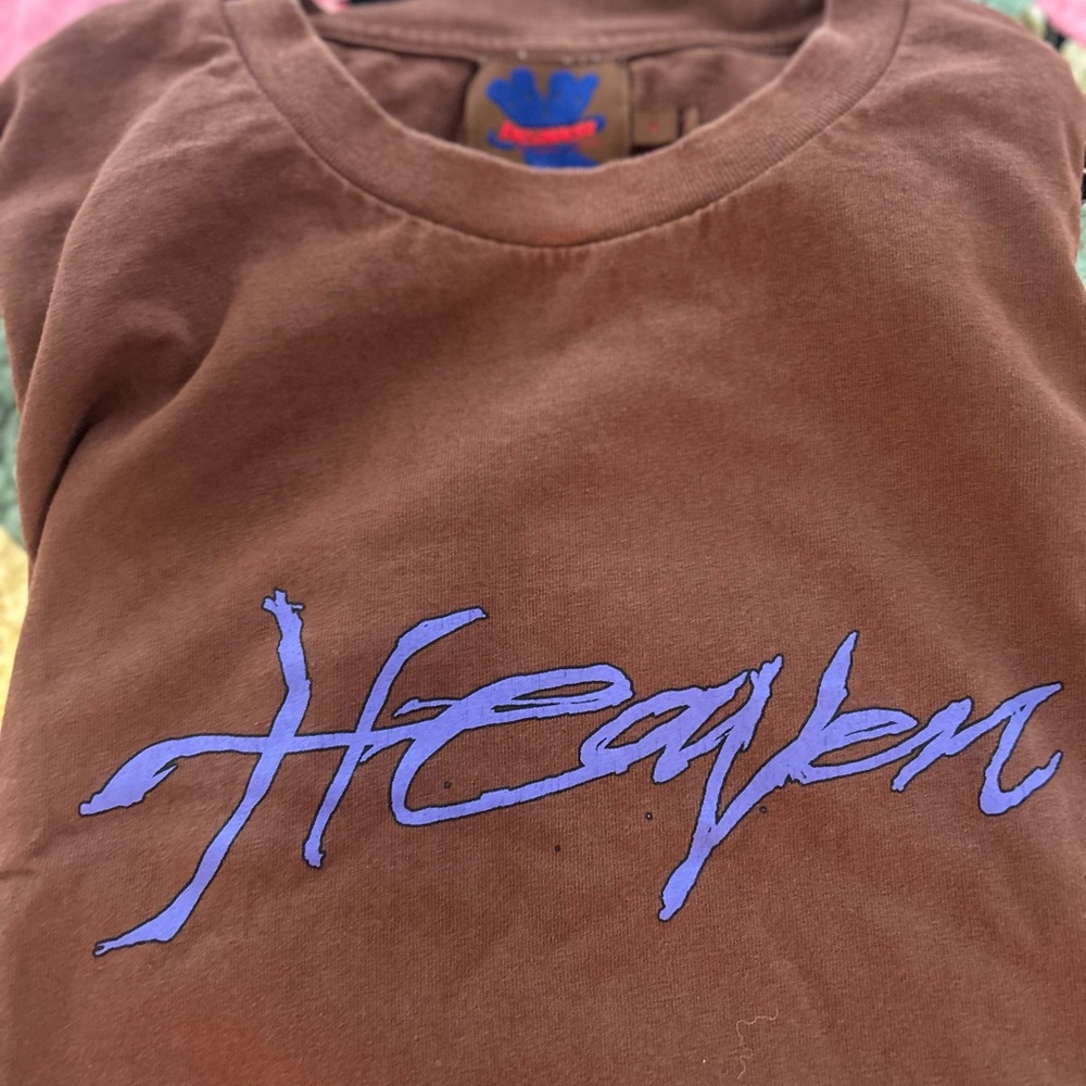 Marc Jacobs Brown Heaven by Marc Jacobs Distorted T-Shirt
HASTOGO BY SUNDAY